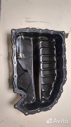 Поддон Volkswagen Passat CC, 2009