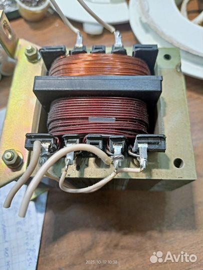 Понижающий трансформатор