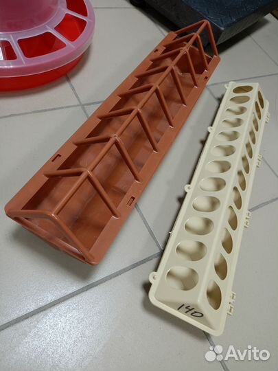 Кормушки и поилки для птиц