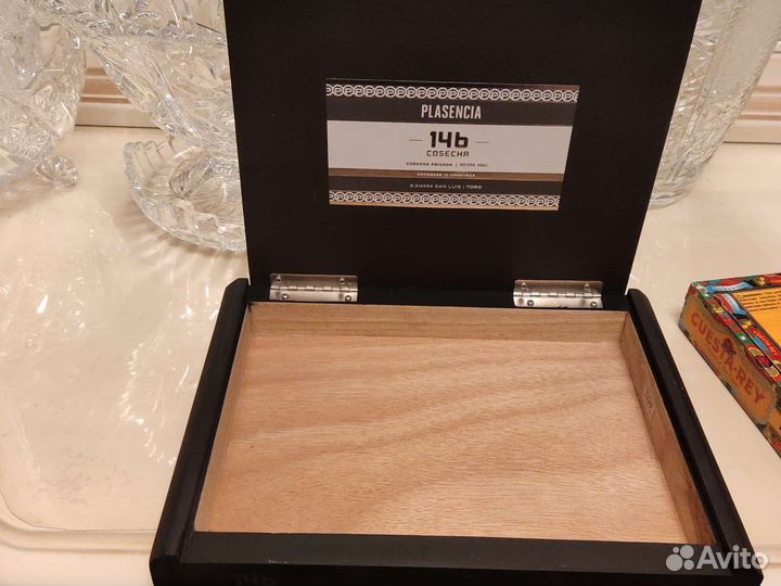 Коробка для хранения сигар