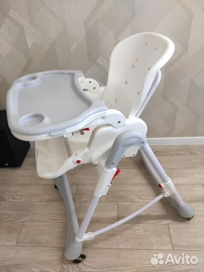 Стульчик для кормления babyton