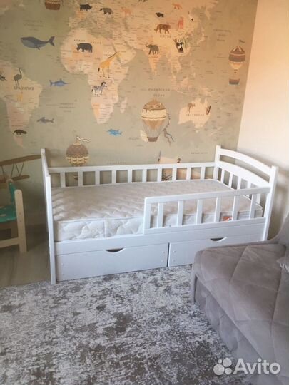 Кровать детская одноярусная 1600*800