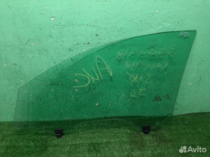 Стекло переднее правое KIA Sportage 3 (SL) 2012