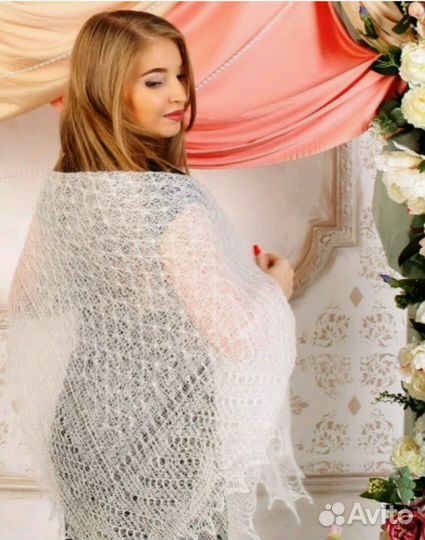 Пуховые платки, шарфы и носки