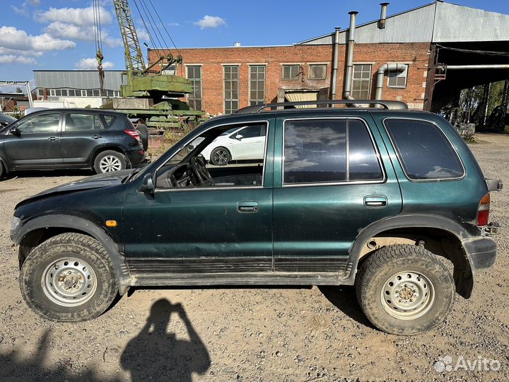 В разборе KIA Sportage,2003 г.в., FE 2.0 16V МКПП