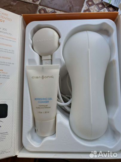 Аппарат для очищения лица. clarisonic mia 2