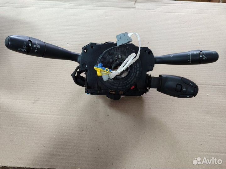 Блок подрулевых переключателей Peugeot 308 308 EP6