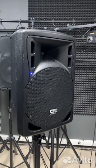 Акустическая система активная
