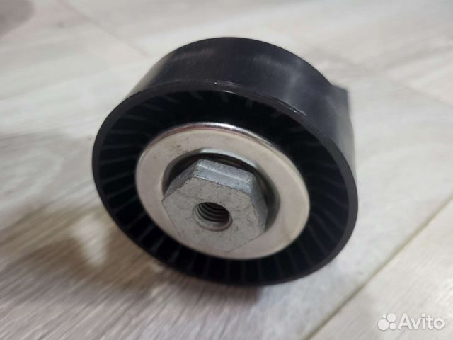 Ролик приводного ремня