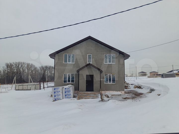 Дом 172 м² на участке 7 сот.