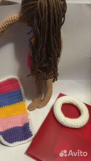 Вязаная кукла Пэрис