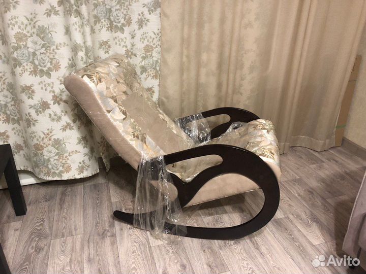 Кресло качалка