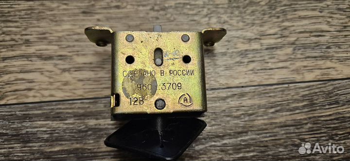 Переключатель поворотов и света газ-3110