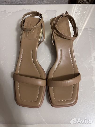 Сандалии zara 38