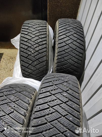 Goodyear Ultra Grip Ice Arctic 2 215/55 R17