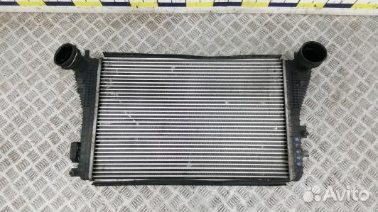 Радиатор интеркуллера skoda octavia A5 (6LV39KC01)