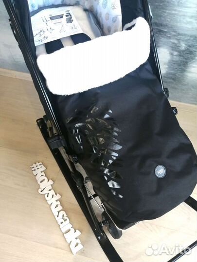 Коляска санки новые Ника