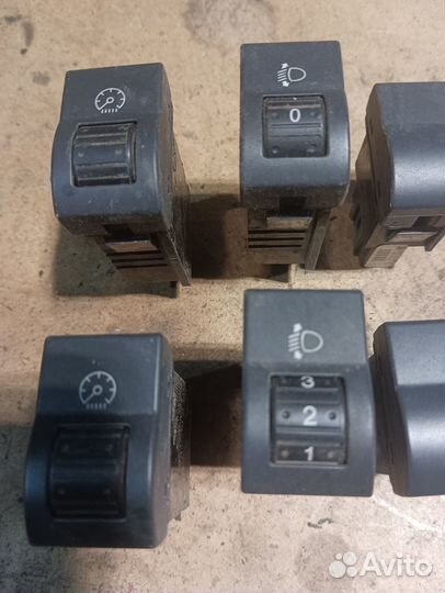 Кнопка стеклоподъемника mazda 3