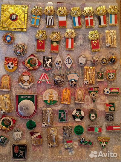 Значки на футбольную тему