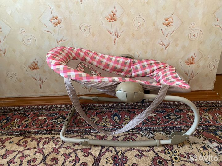 Шезлонг детский babyton