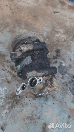 Компрессор кондиционера Renault Kangoo