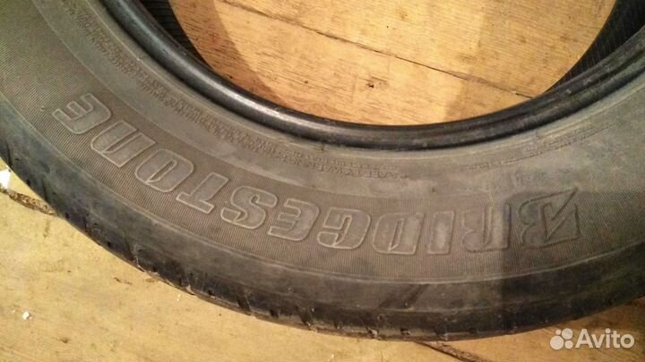 Bridgestone Dueler H/T 682 225/65 R17