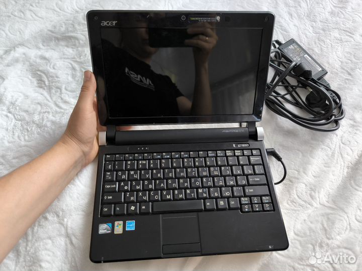 Нетбук Acer Aspire One Kav60