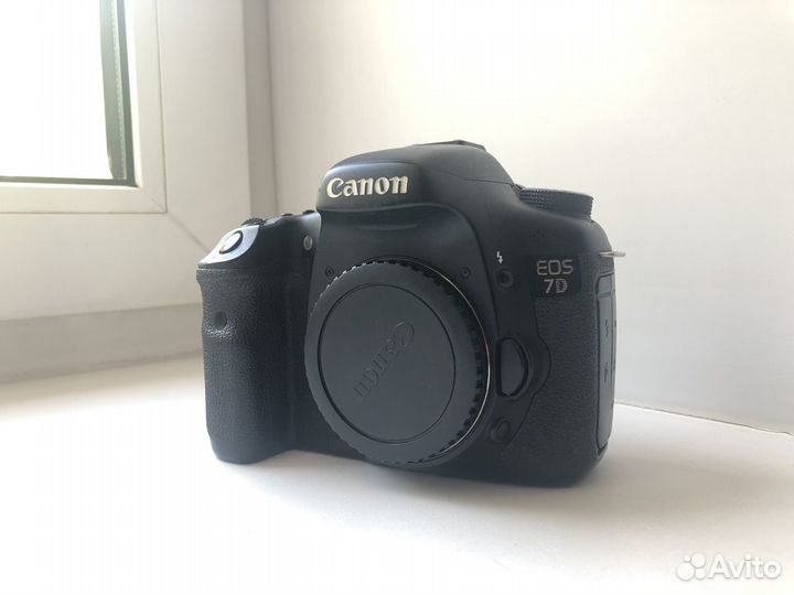 Canon EOS 7D в отличном состоянии