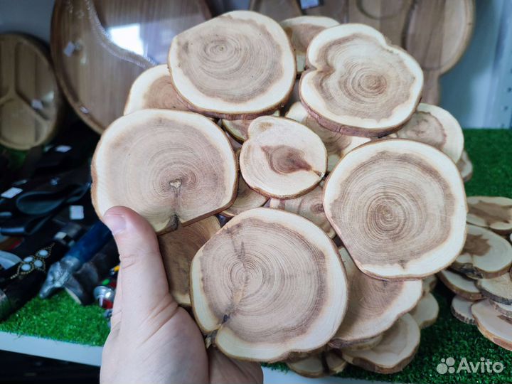 Деревянная подставка под горячее можжевельник