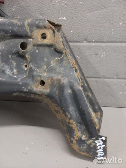 Подрамник передний Skoda Fabia 1