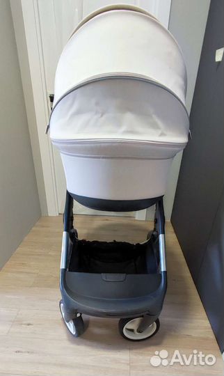 Коляска Stokke