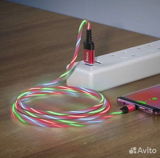 Светящийся магнитный кабель для зарядки смартфона