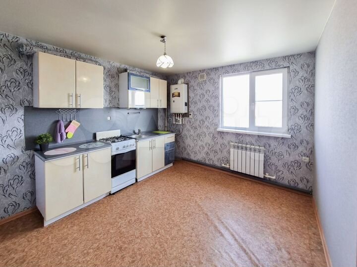 Дом 42,6 м² на участке 3 сот.