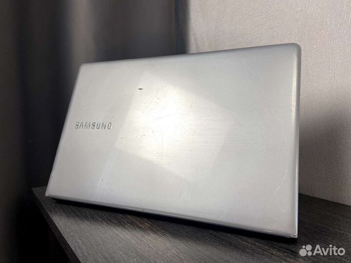 Игровой Samsung i5/ram 6gb/SSD 256/Radeon 2gb