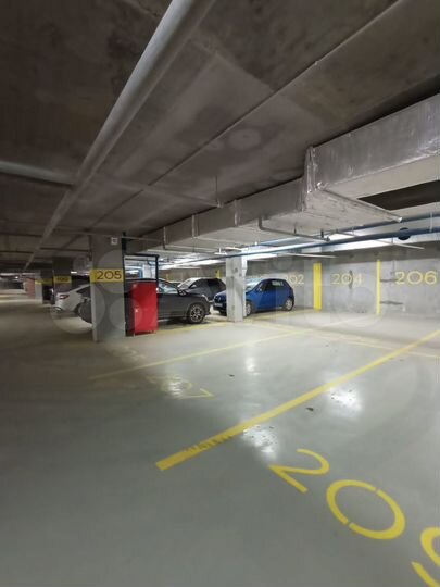 Машиноместо, 14 м²