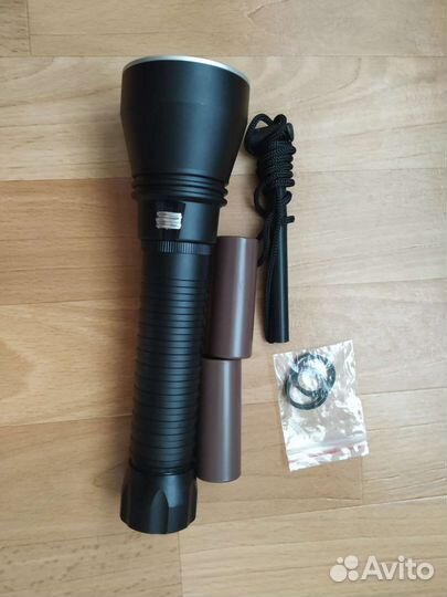 Подводный фонарь XHP70.2