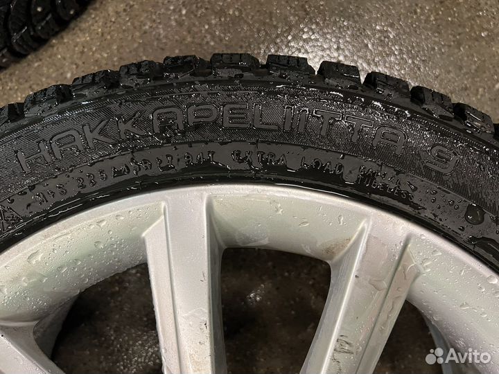 Nokian Tyres Hakkapeliitta 9 225/45 R17 94T