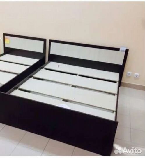 Кровать 1200х2000 с матрацем