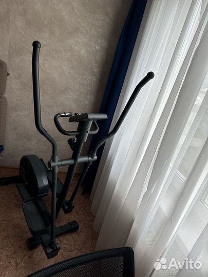 Эллиптический тренажер