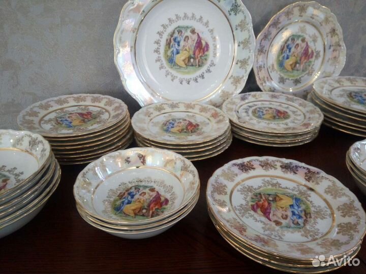 Тарелки фарфор Чехия оригинал разныеновые