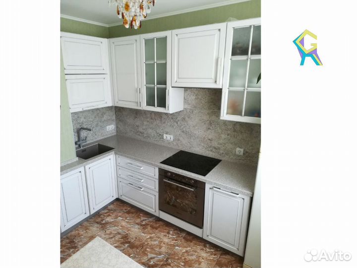 Кухонные гарнитуры, нестандартная кухня на заказ