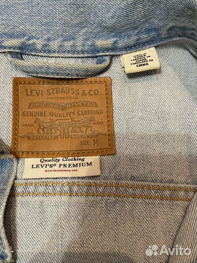 Джинсовая куртка женская levis