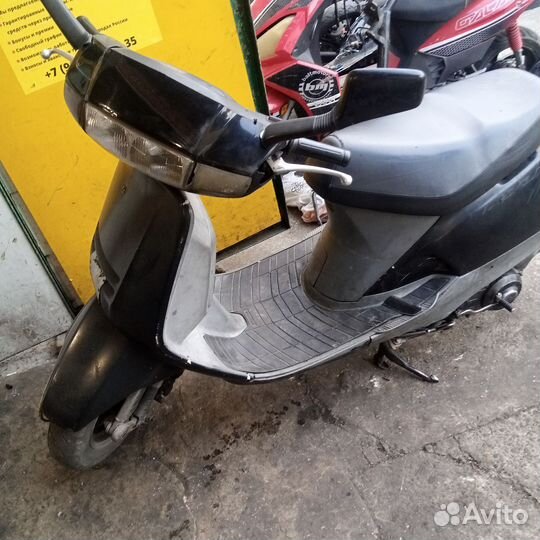 Мопед Honda Lead 90