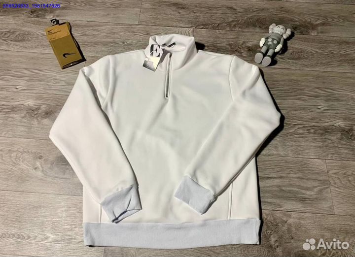 Свитер полу замок