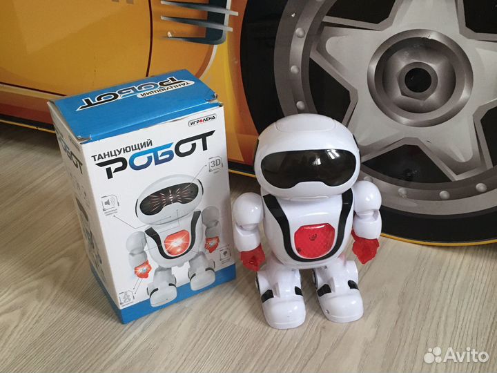 Развивающие игрушки