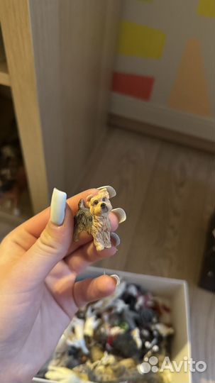 Собака фигурка