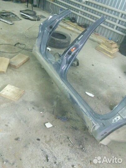 Порог правый Ниссан ноут