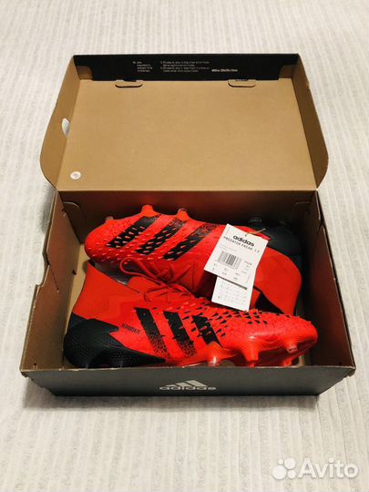 Футбольные бутсы adidas predator freak. 1 FG