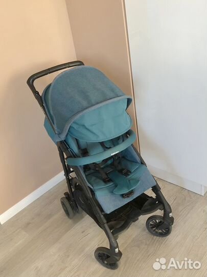 Коляска Inglesina Zippy Light