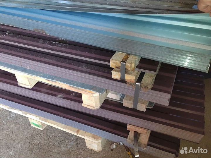 Профнастил для ограждений и крыши